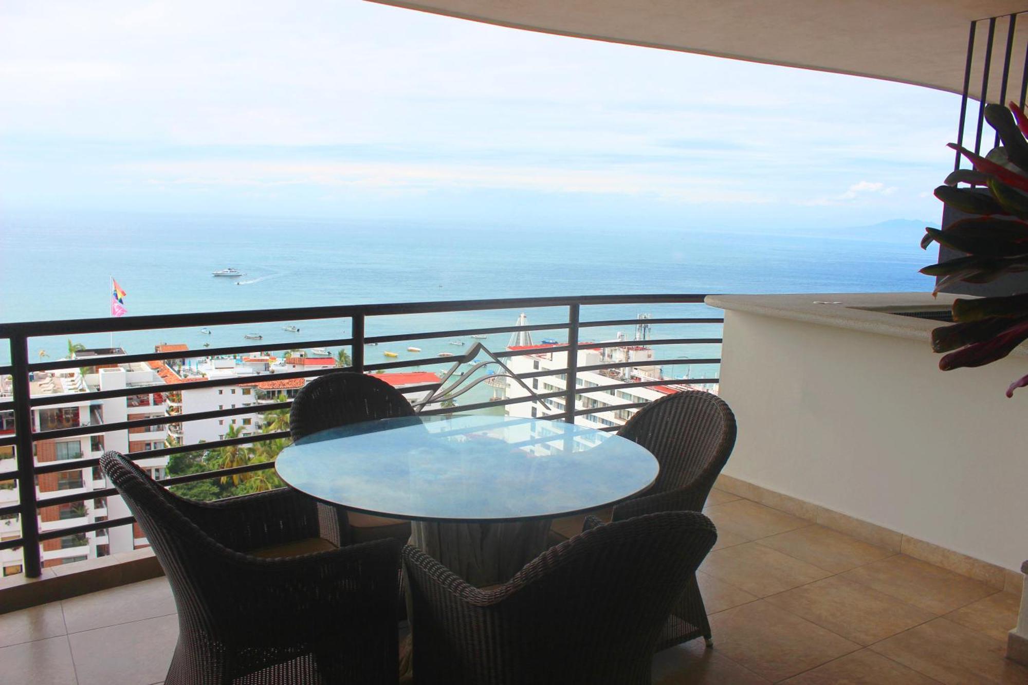 Pinnacle Resorts 180 Puerto Vallarta Exterior photo